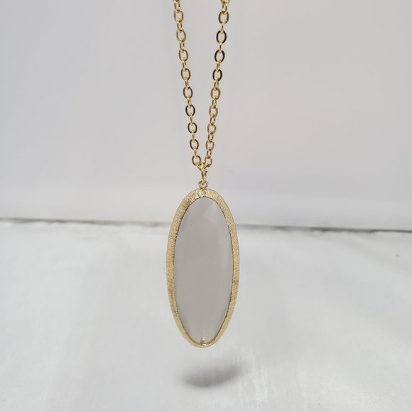 14th & Union Light Smoke Gray Colored Stone Necklace - Picture 6 of 8